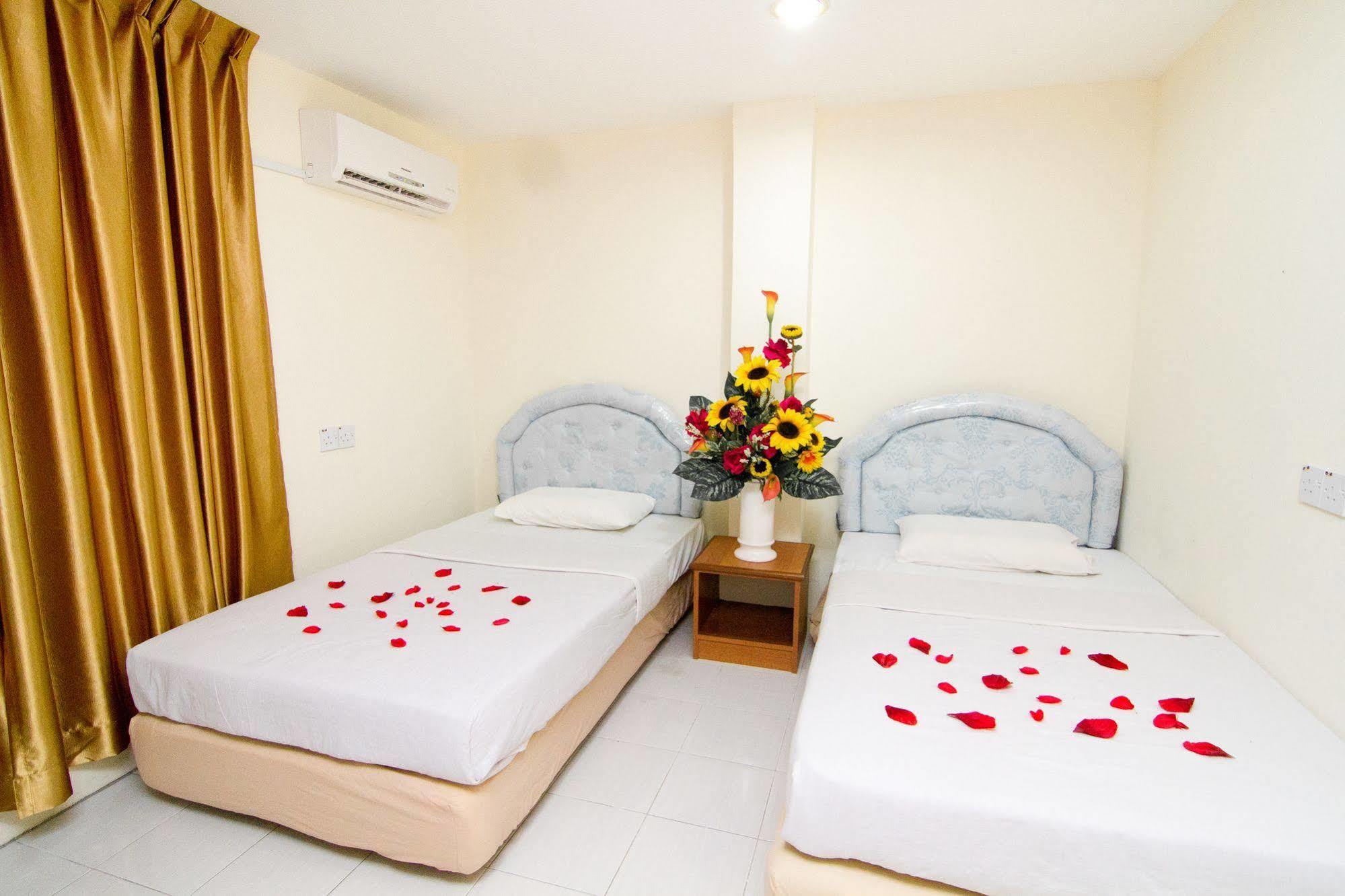 Silverwood Inn Miri Dış mekan fotoğraf